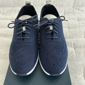 NIB Cole Haan women’s blue Zerogrand Knit Lace-Up Casual Sneakers size 9.